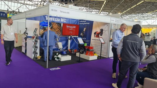 🌱 Terrazza MC – Fremtidens miljøvennlige rengjøring uten høytrykk og kjemikalier